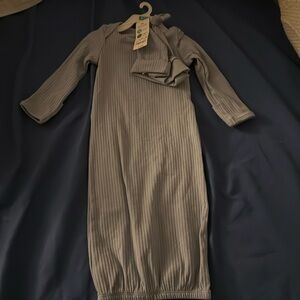 5 FOR $20 NWT Carter’s baby sleep set